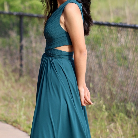 (PETITE) Vivid Imagination Lulu's Maxi Dress - Picture 5 of 5